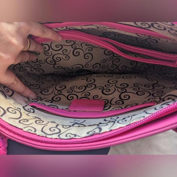 Pink Embossed Purse - Picture 4 of 7